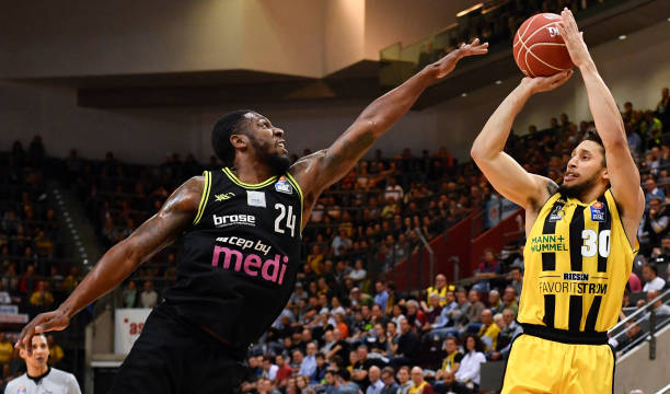 学专家合作 学专家合作