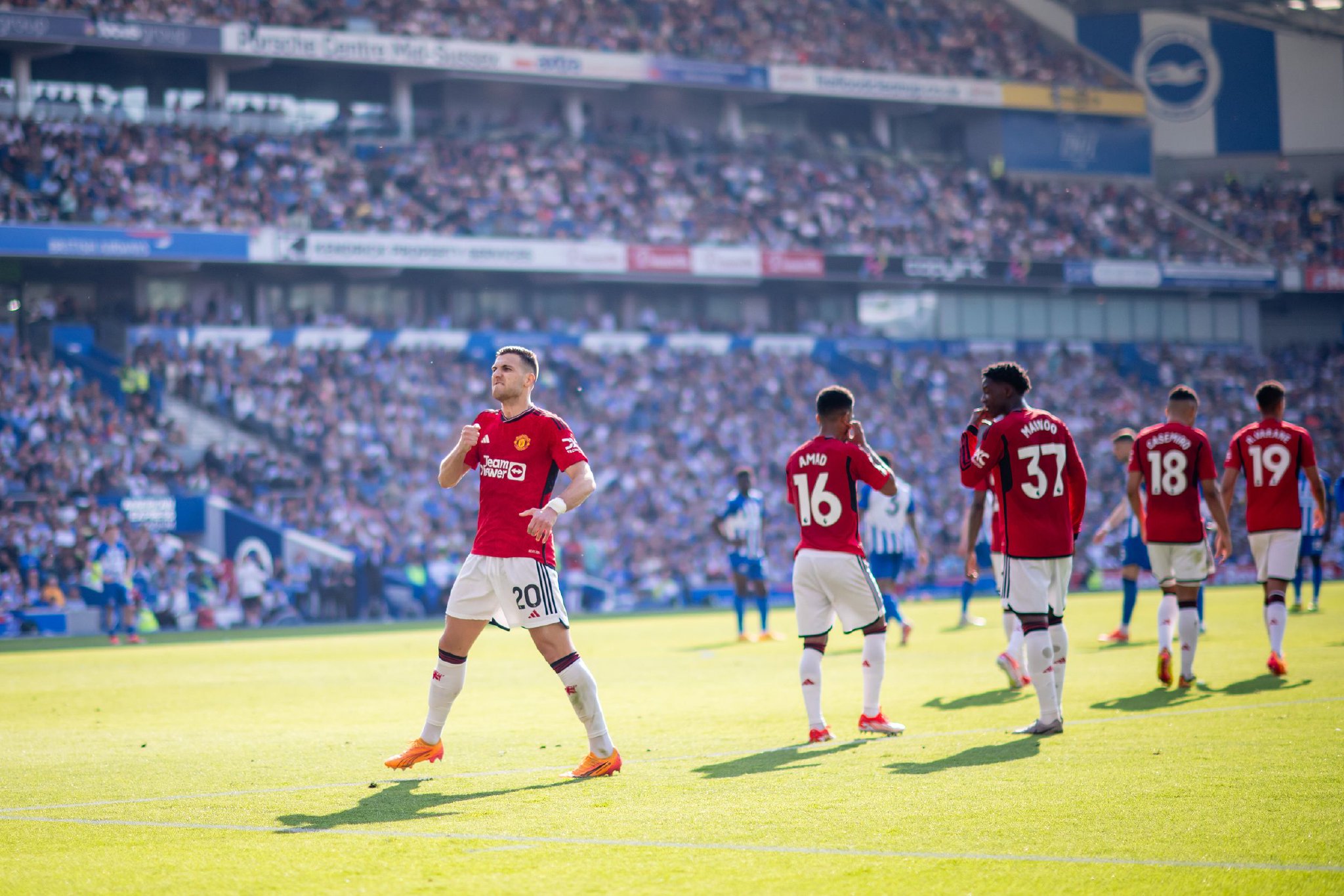 这份荣誉背 这份荣誉背